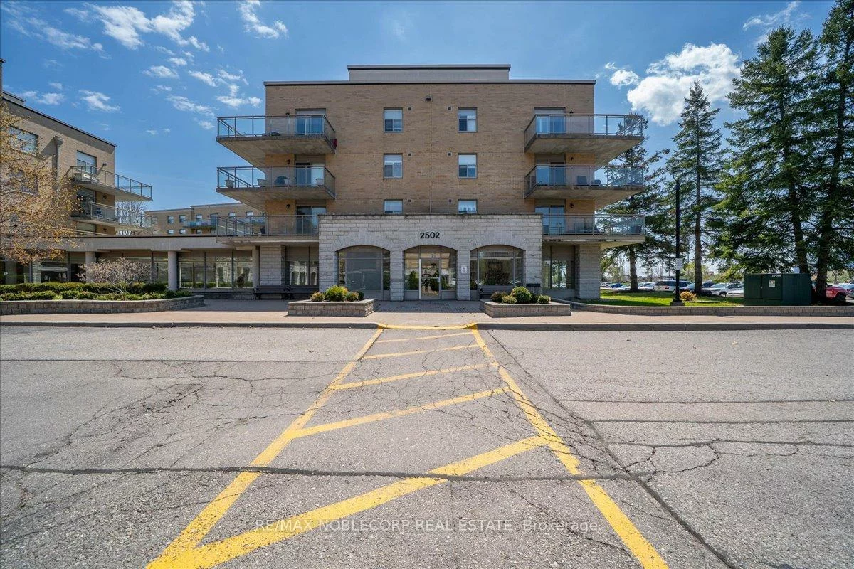 2502, Rutherford, Maple, Vaughan