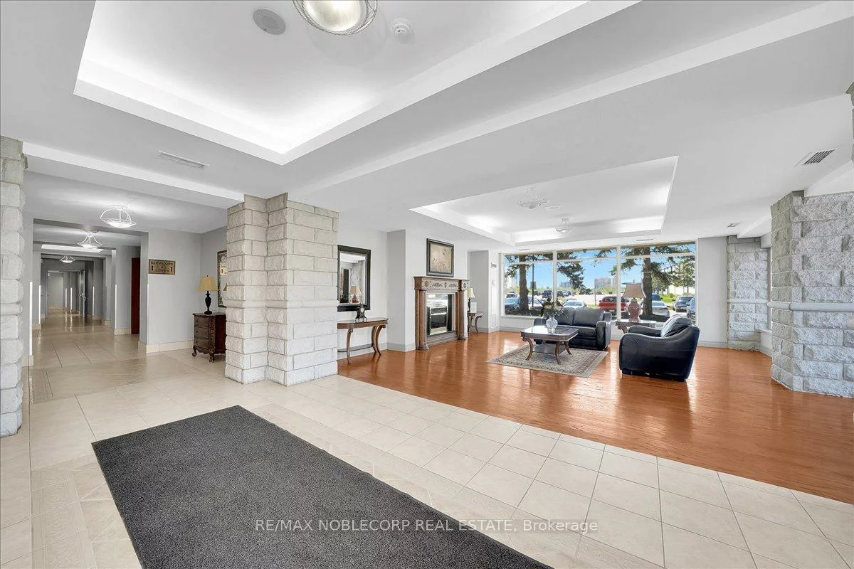 2502, Rutherford, Maple, Vaughan