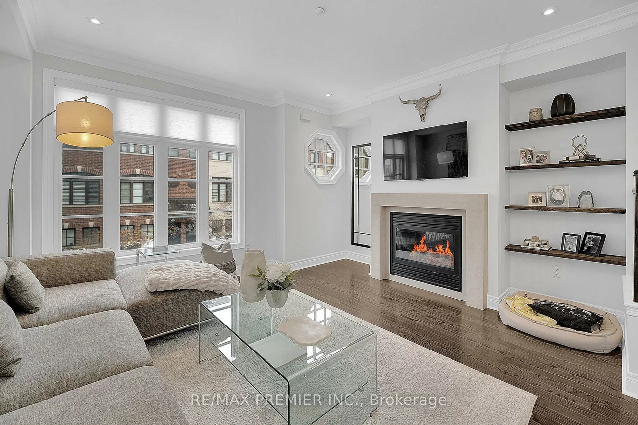 27, Powseland, West Woodbridge, Vaughan