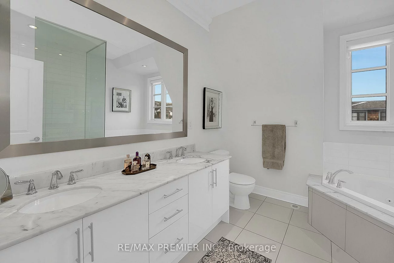 27, Powseland, West Woodbridge, Vaughan