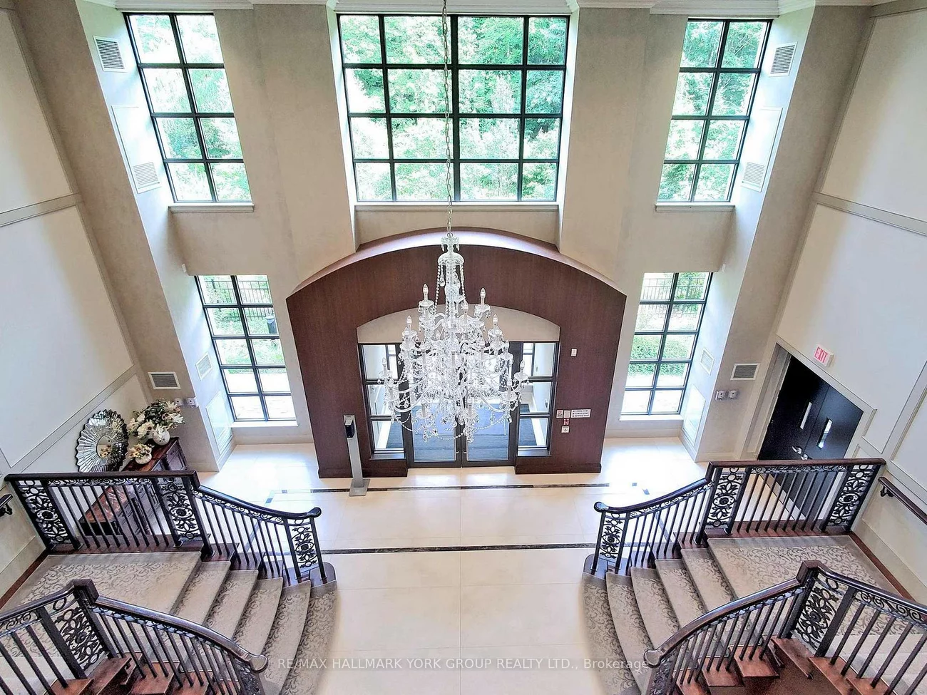 9909, Pine Valley, Vellore Village, Vaughan
