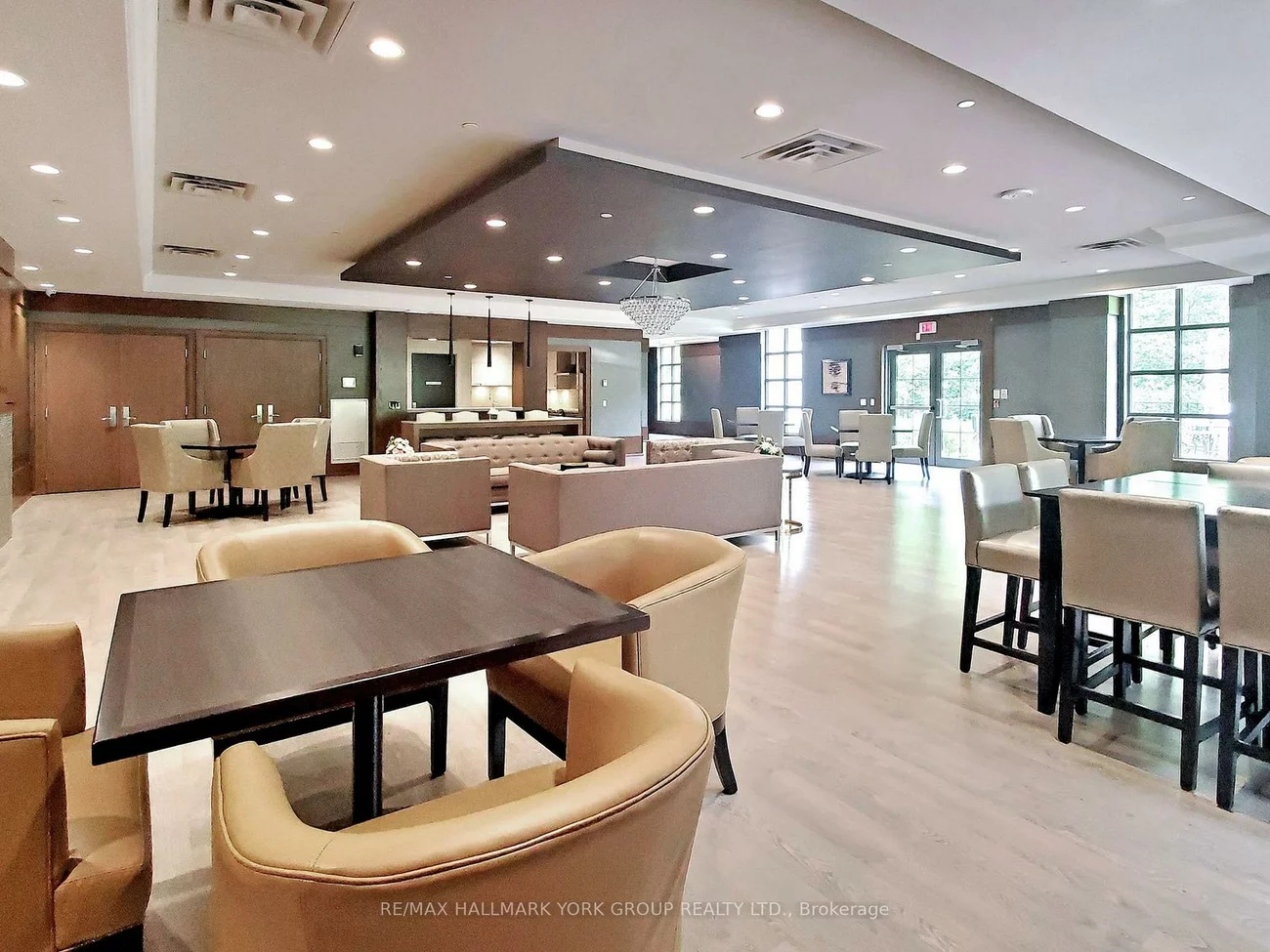 9909, Pine Valley, Vellore Village, Vaughan
