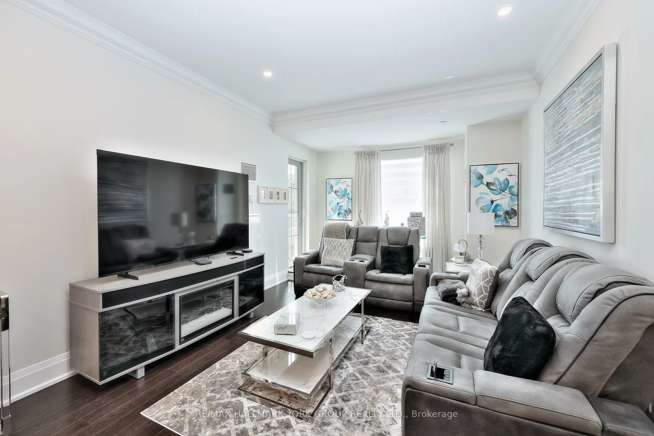 9909, Pine Valley, Vellore Village, Vaughan