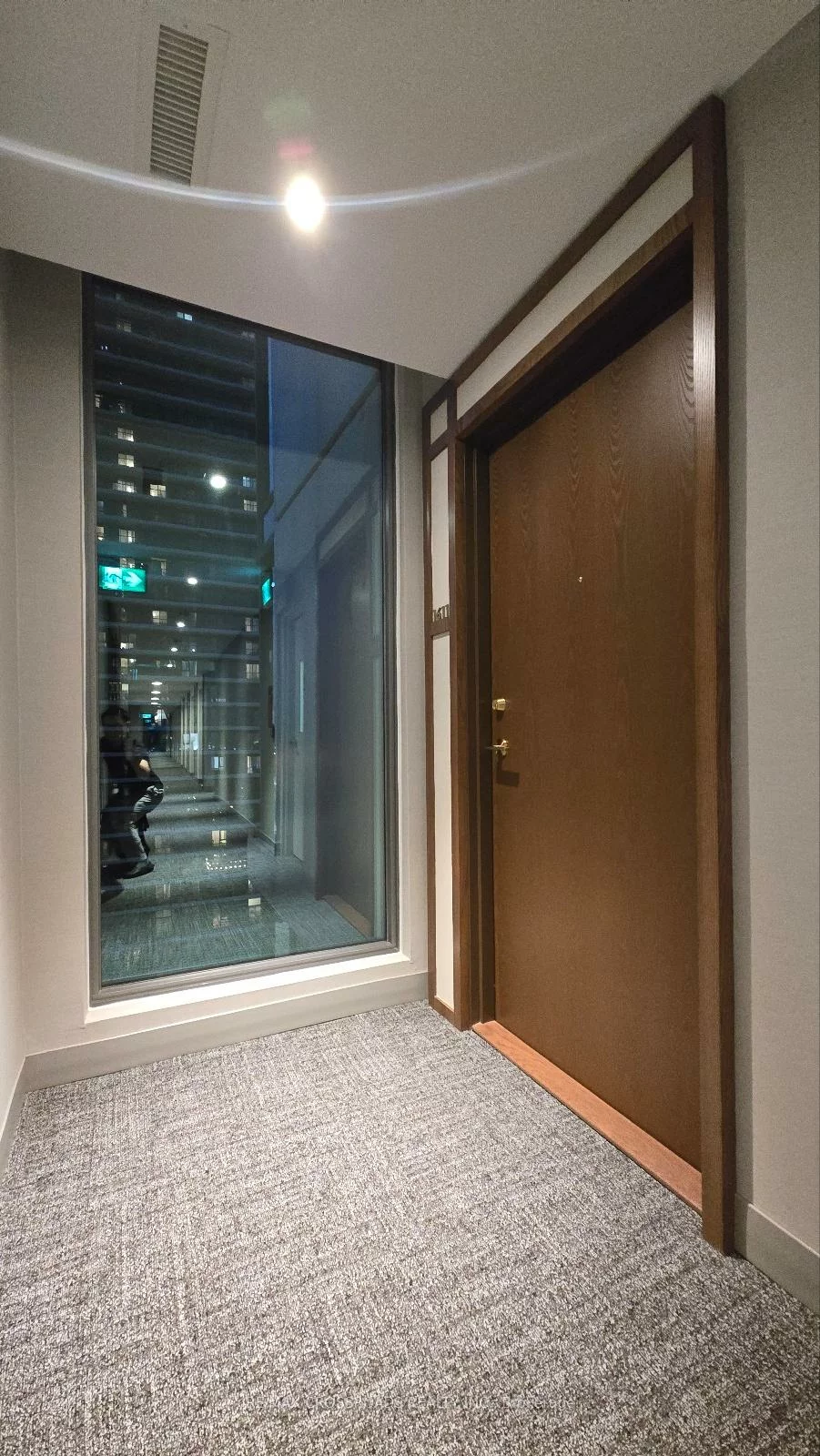 1000, Portage, Vaughan Corporate Centre, Vaughan