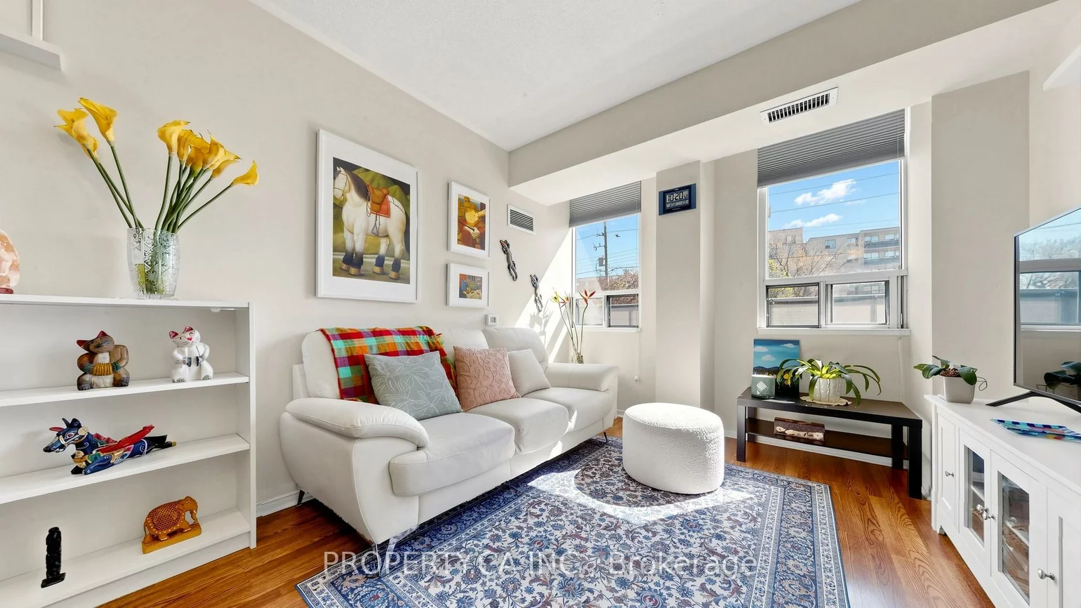 7398, Yonge, Crestwood-Springfarm-Yorkhill, Vaughan