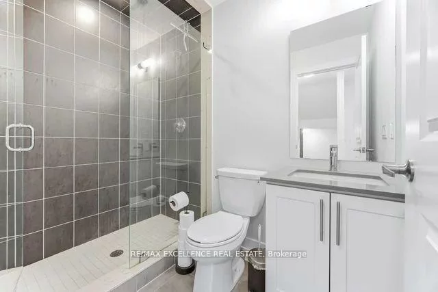 9560, Islington, Sonoma Heights, Vaughan