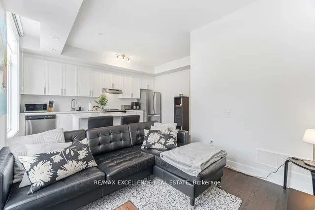 9560, Islington, Sonoma Heights, Vaughan