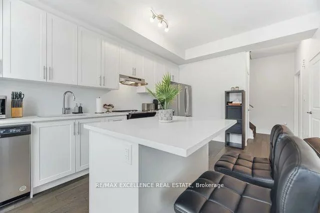 9560, Islington, Sonoma Heights, Vaughan