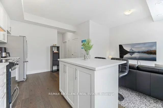 9560, Islington, Sonoma Heights, Vaughan