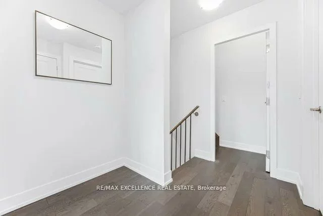 9560, Islington, Sonoma Heights, Vaughan