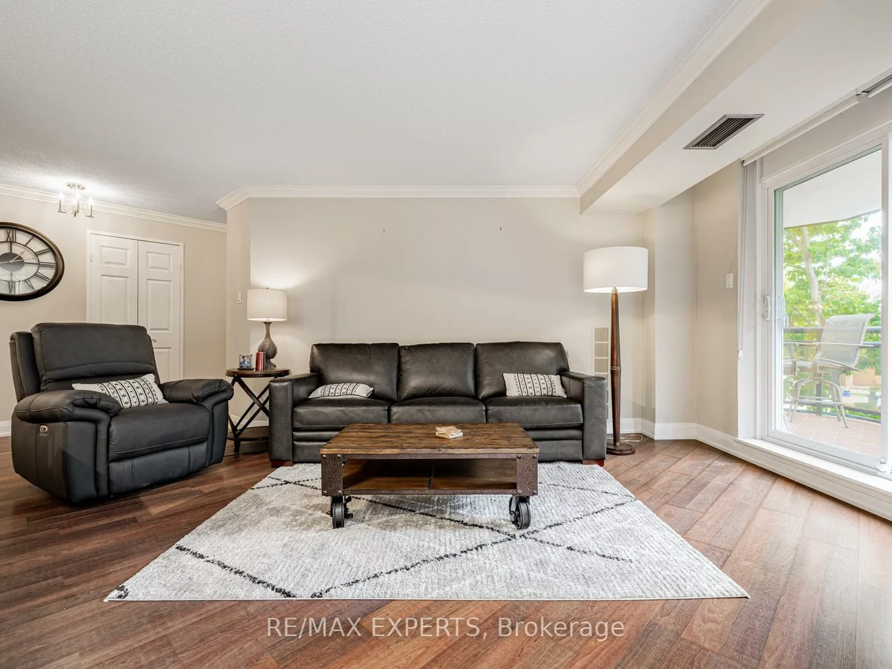 100, Arbors, West Woodbridge, Vaughan