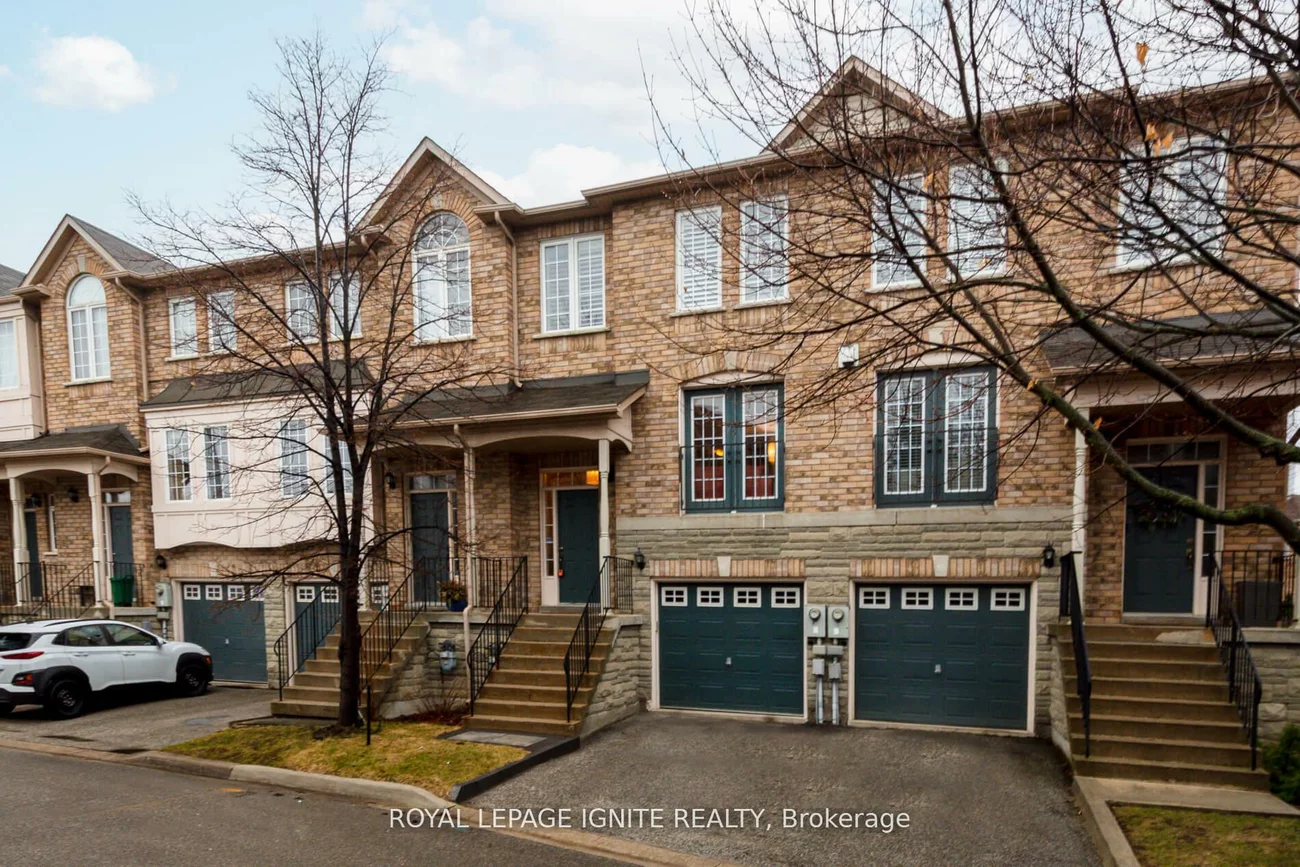 19, Foxchase, East Woodbridge, Vaughan