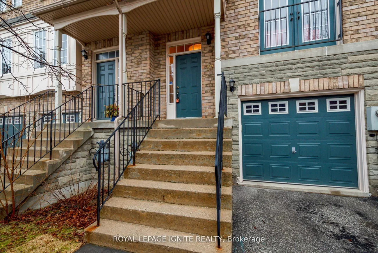19, Foxchase, East Woodbridge, Vaughan