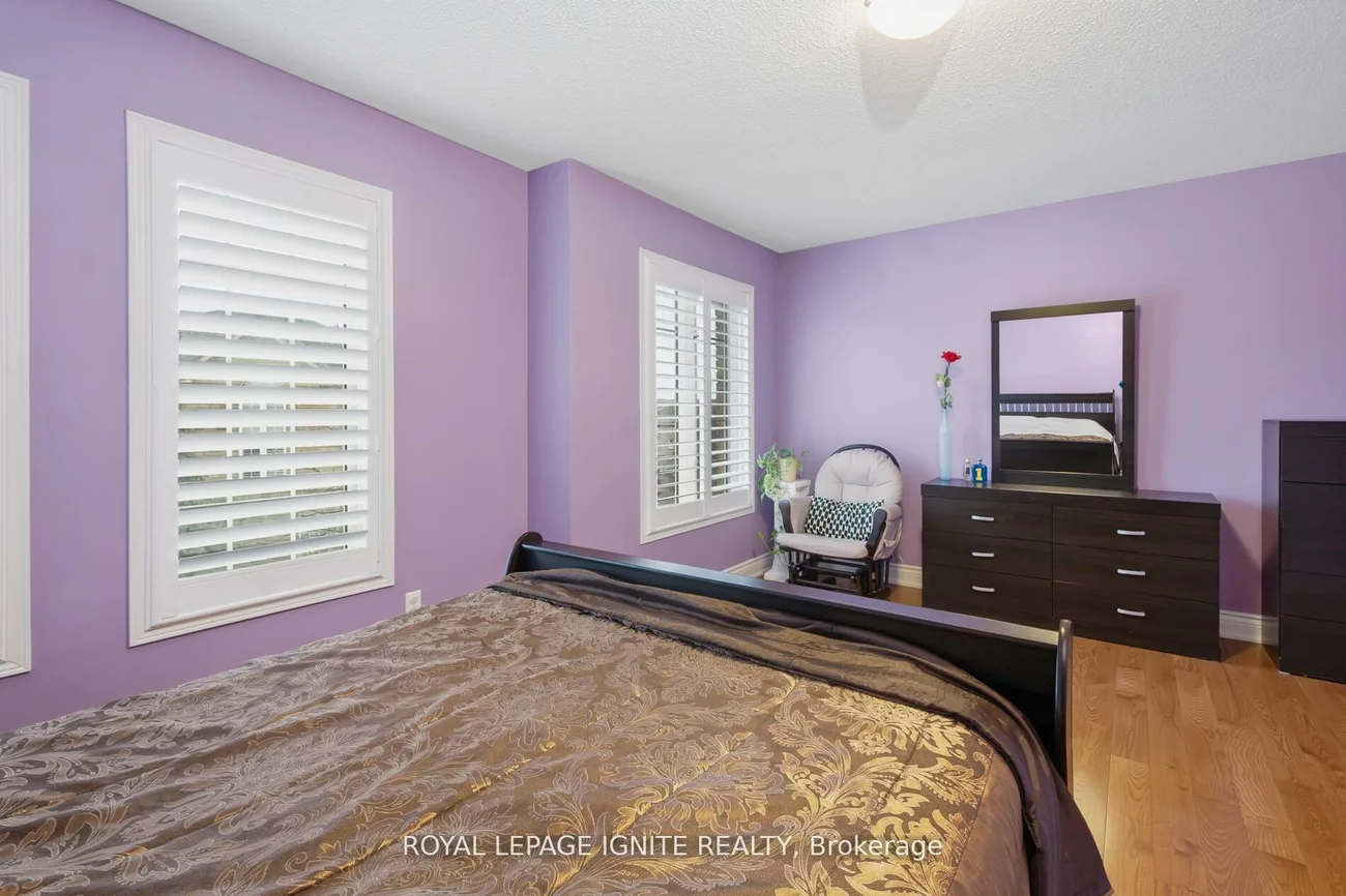 19, Foxchase, East Woodbridge, Vaughan