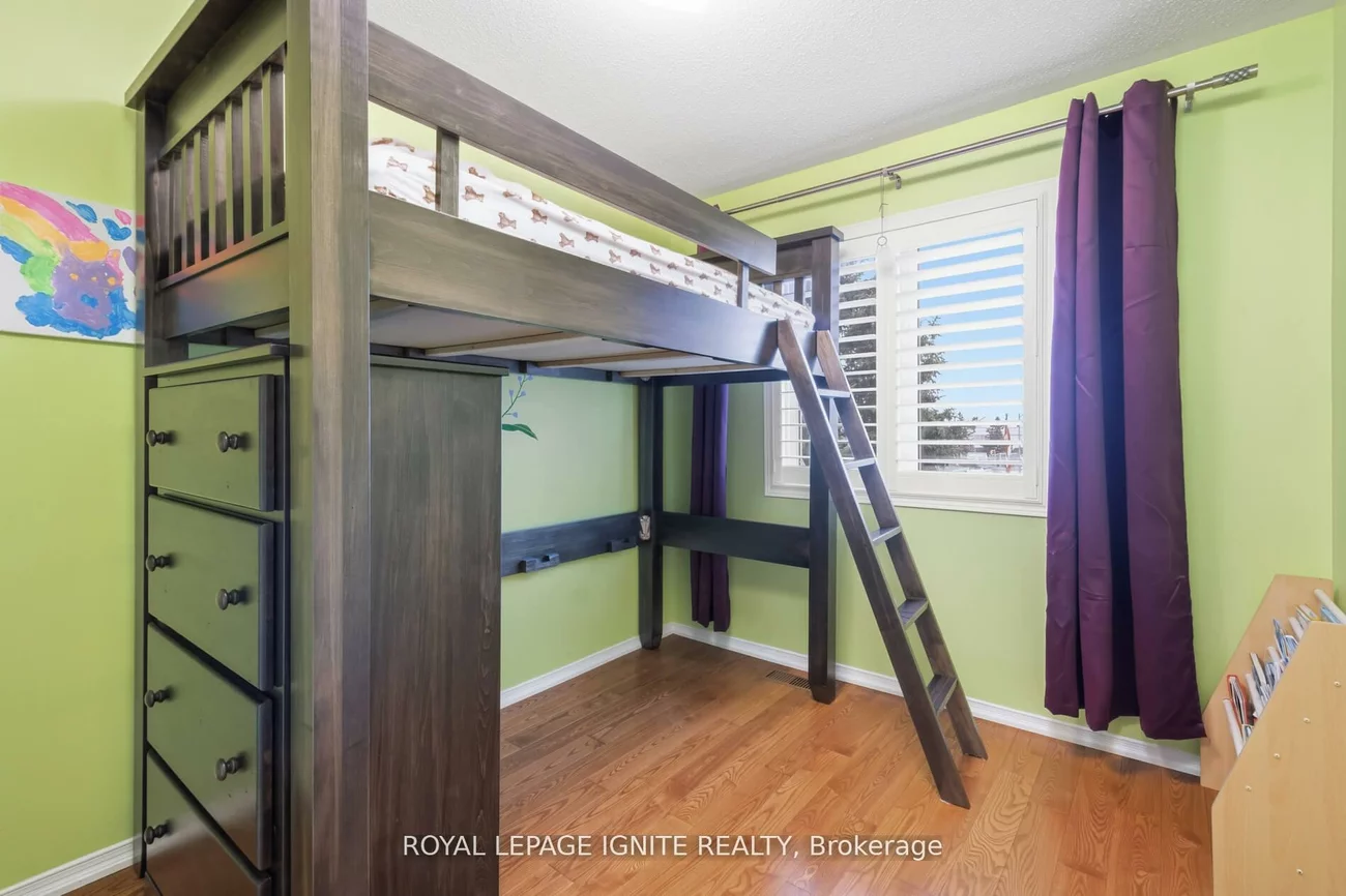 19, Foxchase, East Woodbridge, Vaughan