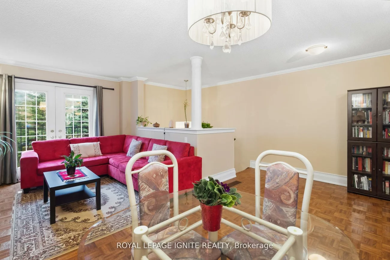 19, Foxchase, East Woodbridge, Vaughan
