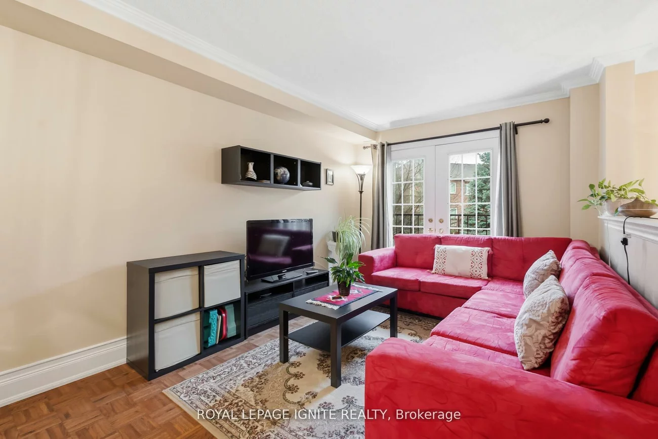 19, Foxchase, East Woodbridge, Vaughan
