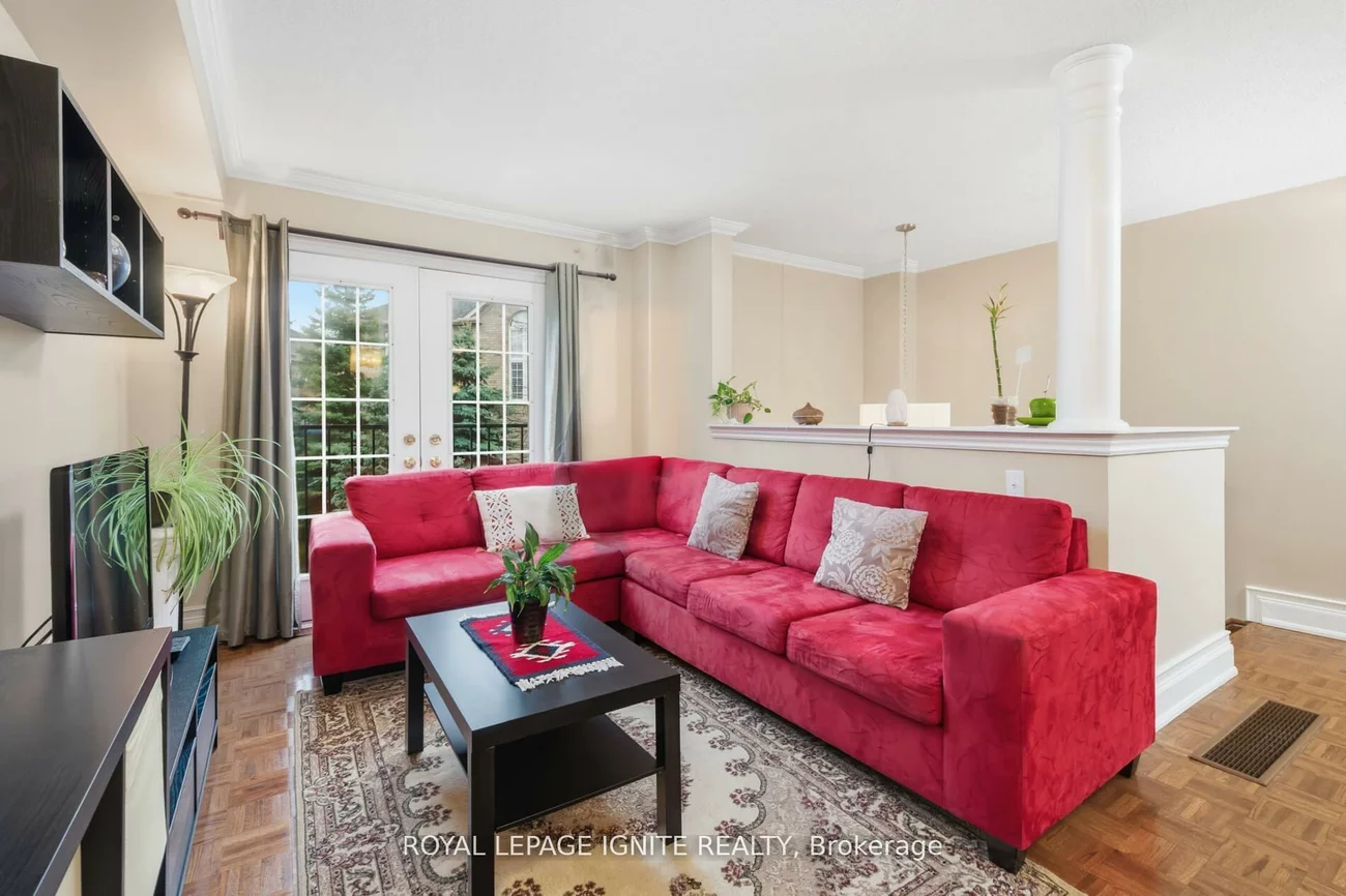 19, Foxchase, East Woodbridge, Vaughan