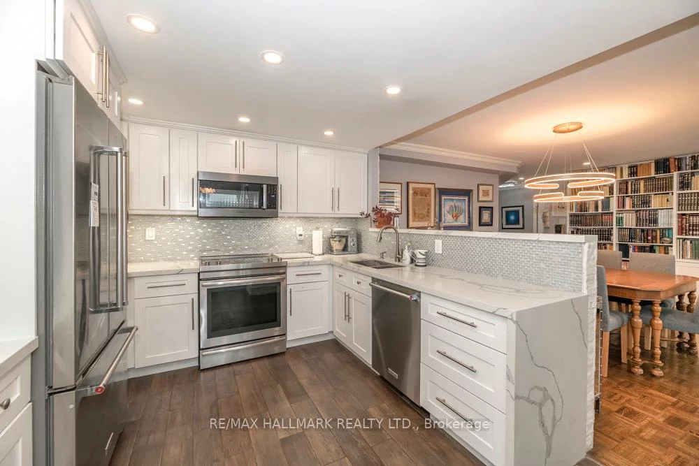 7601, Bathurst, Crestwood-Springfarm-Yorkhill, Vaughan