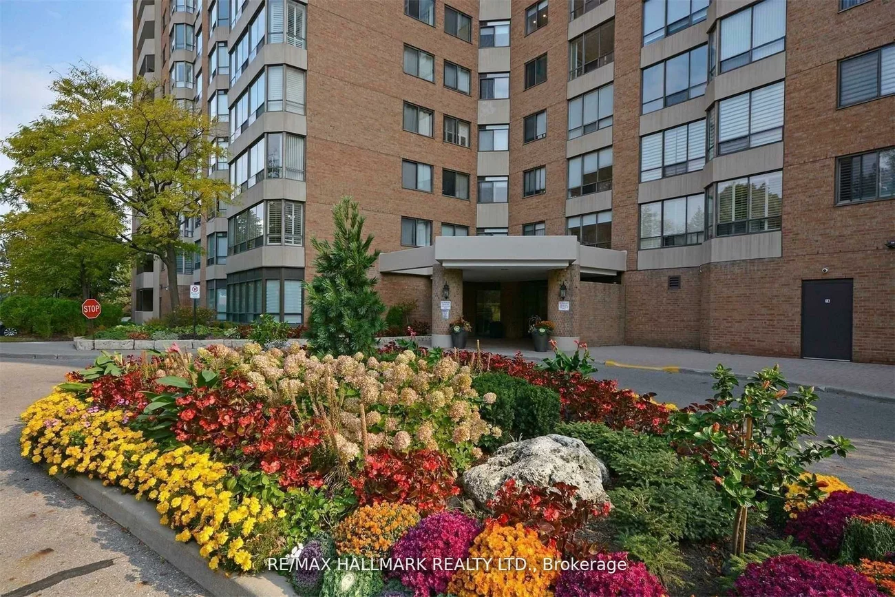 7601, Bathurst, Crestwood-Springfarm-Yorkhill, Vaughan