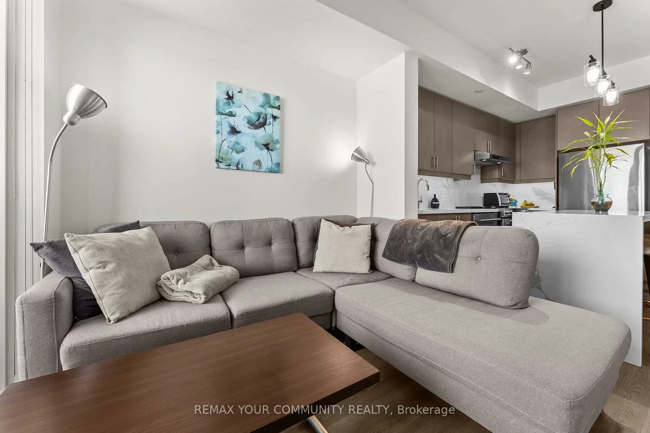 9000, Jane, Vellore Village, Vaughan