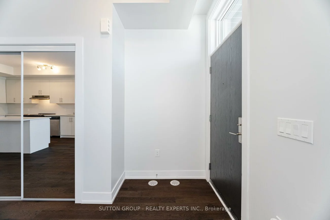 9560, Islington, Sonoma Heights, Vaughan