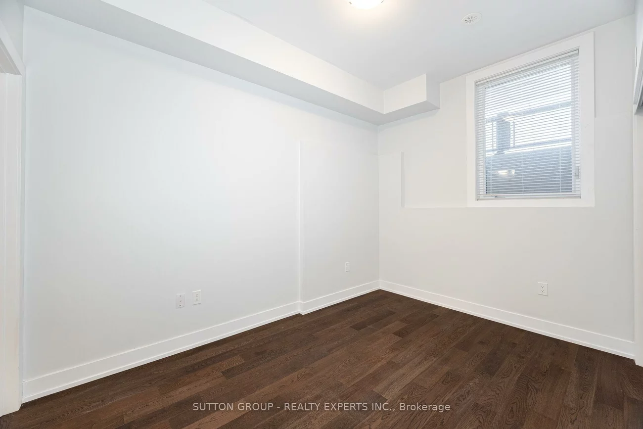 9560, Islington, Sonoma Heights, Vaughan