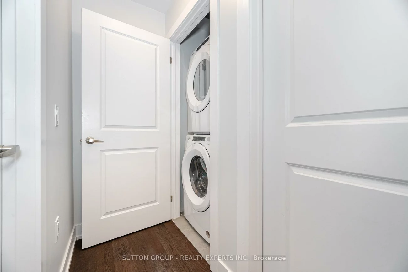 9560, Islington, Sonoma Heights, Vaughan
