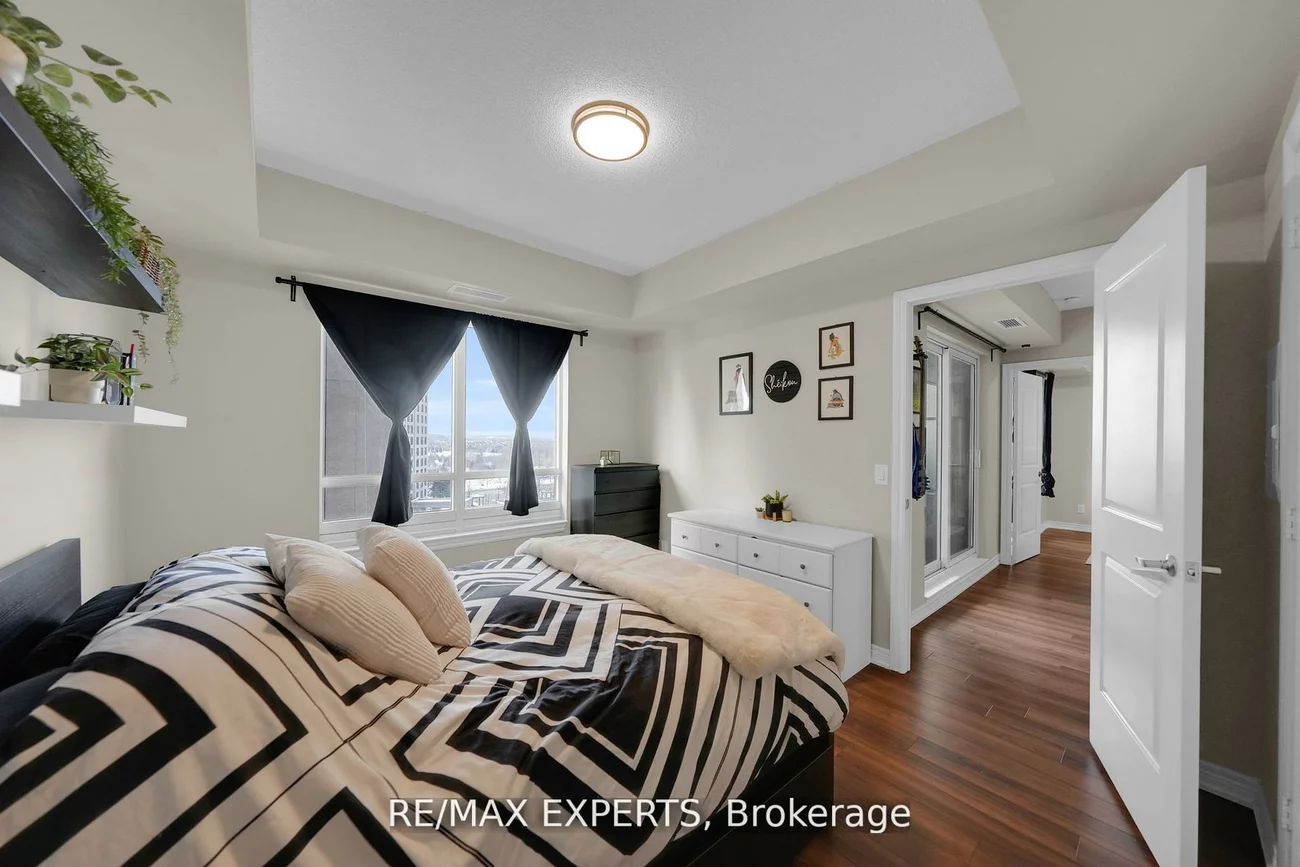 9255, Jane, Maple, Vaughan