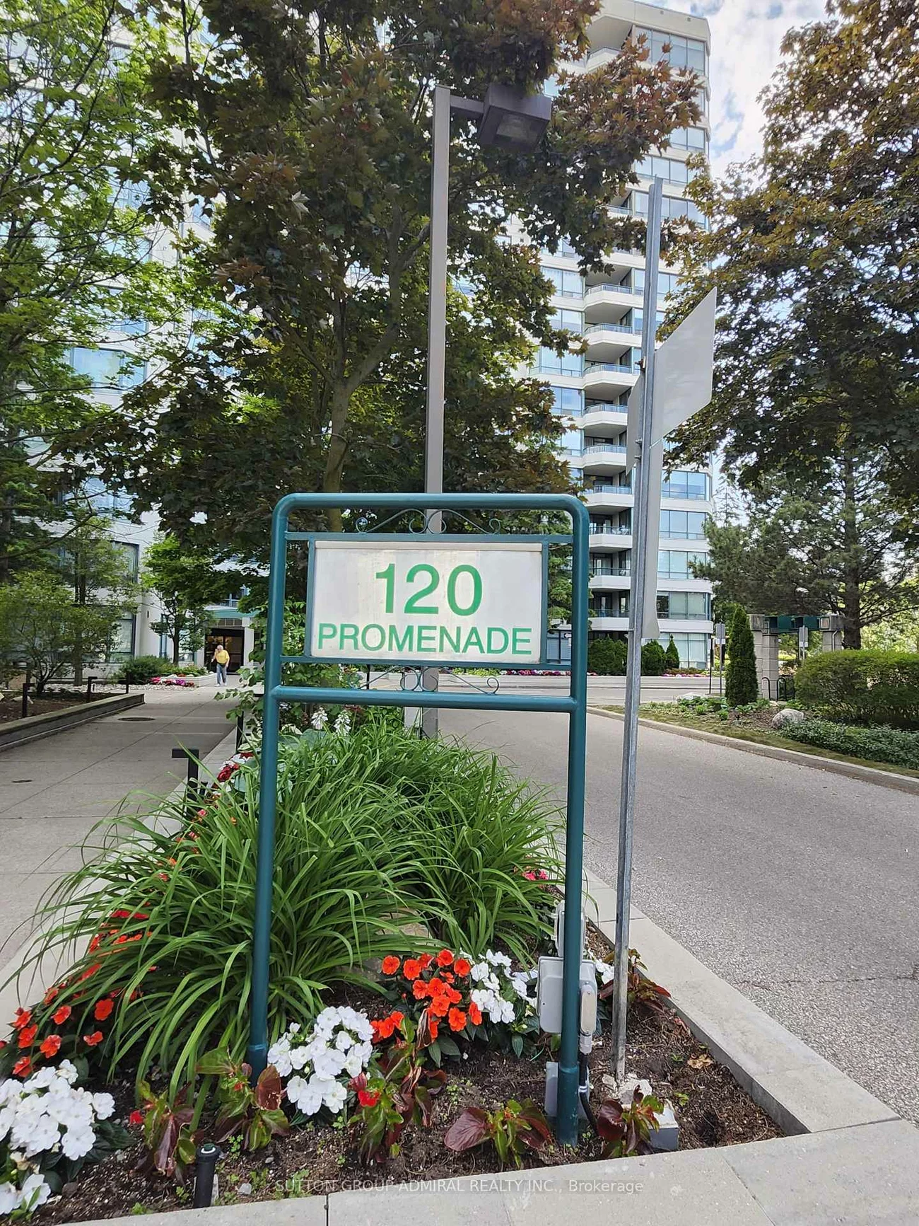 120, Promenade, Brownridge, Vaughan
