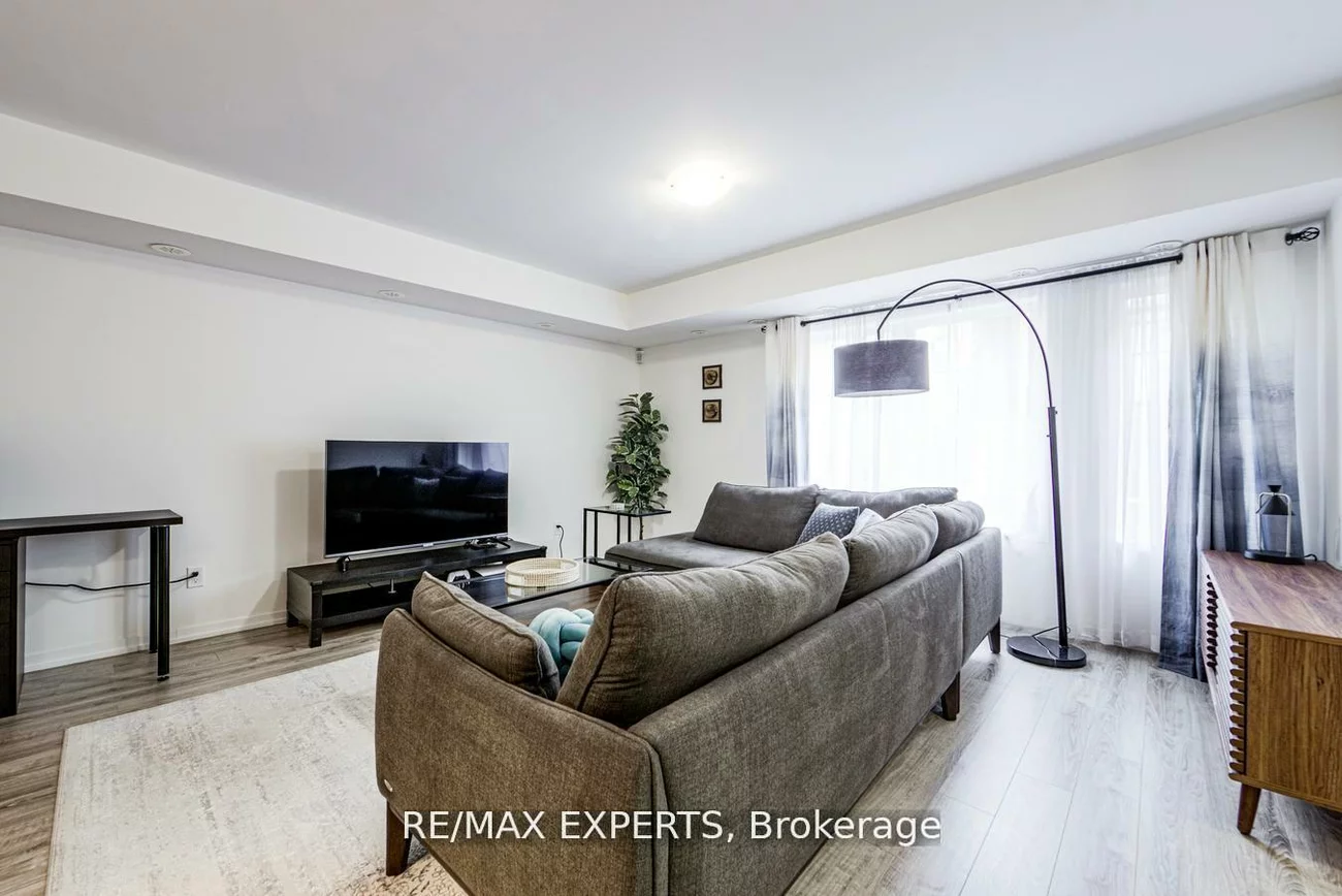 26, Bruce, East Woodbridge, Vaughan
