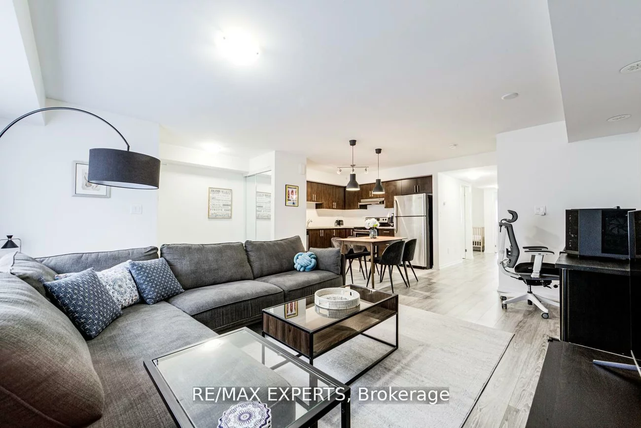 26, Bruce, East Woodbridge, Vaughan