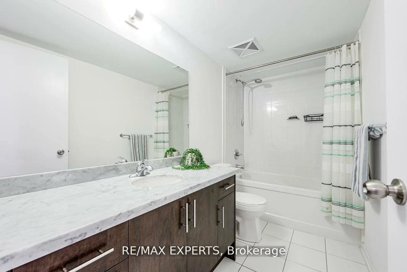 26, Bruce, East Woodbridge, Vaughan