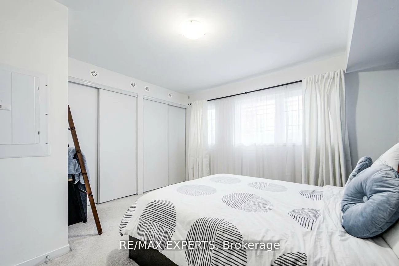 26, Bruce, East Woodbridge, Vaughan