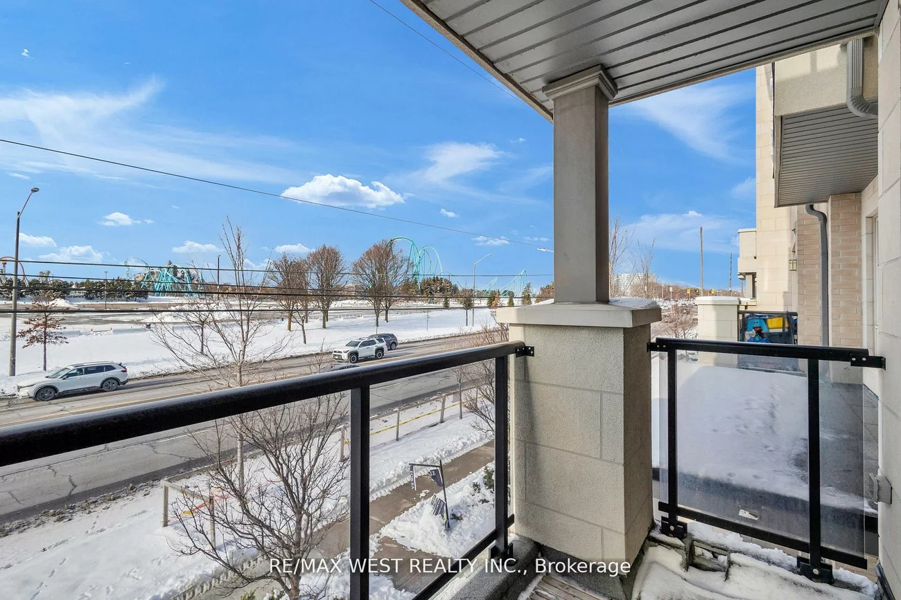 9601, Jane, Maple, Vaughan