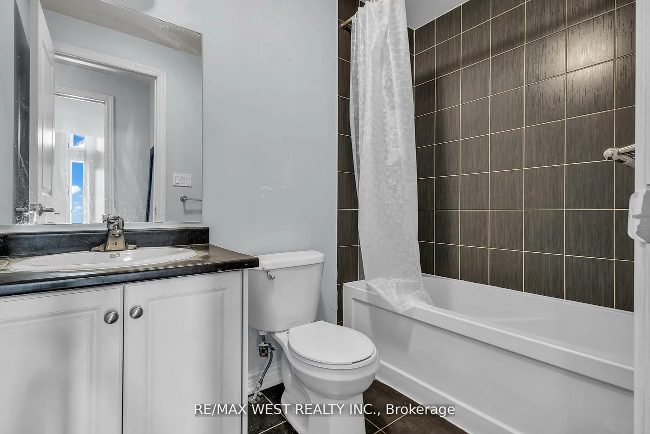 9601, Jane, Maple, Vaughan