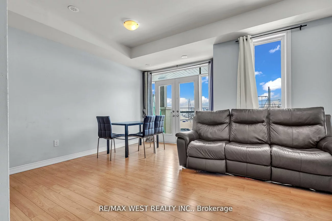 9601, Jane, Maple, Vaughan