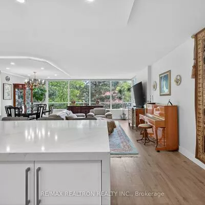 110, Promenade, Brownridge, Vaughan