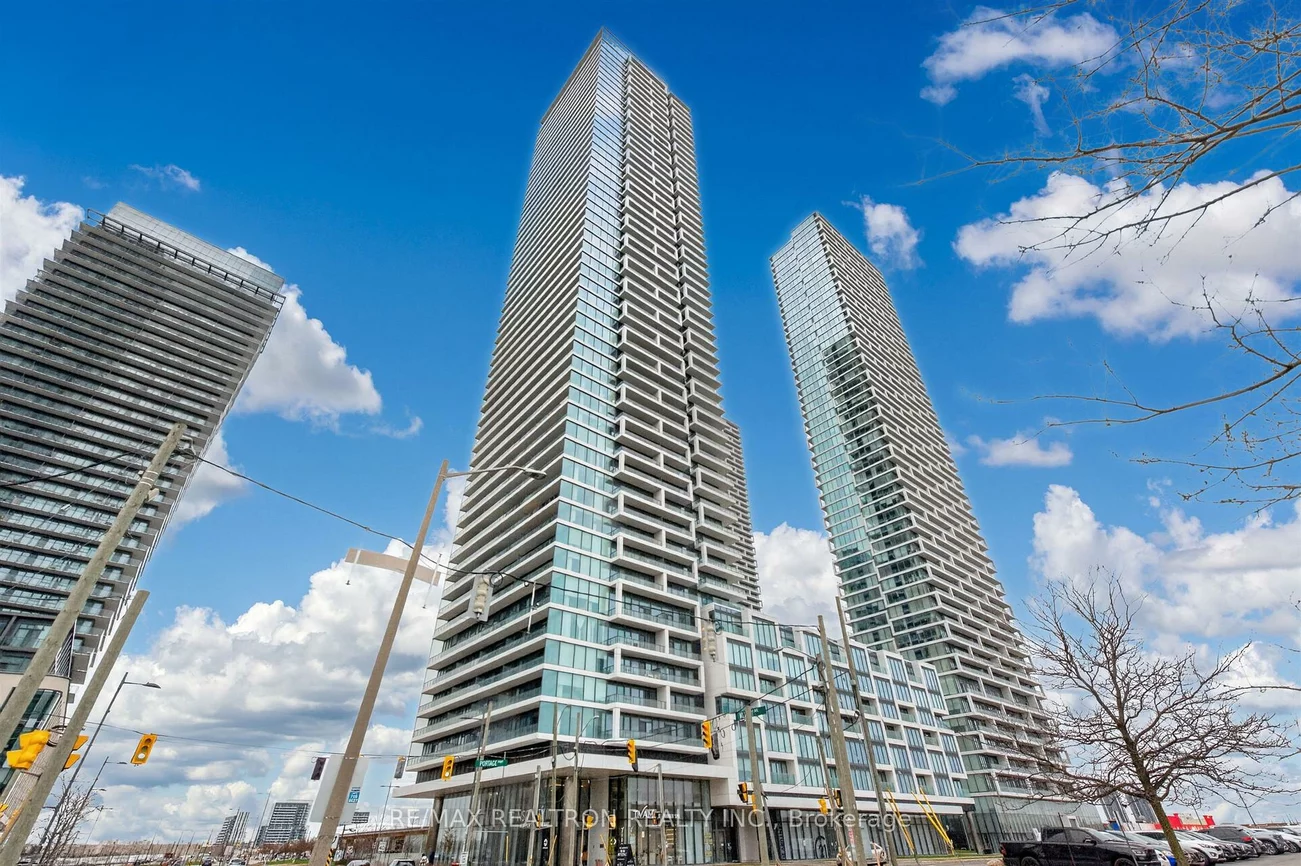 950, Portage, Vaughan Corporate Centre, Vaughan