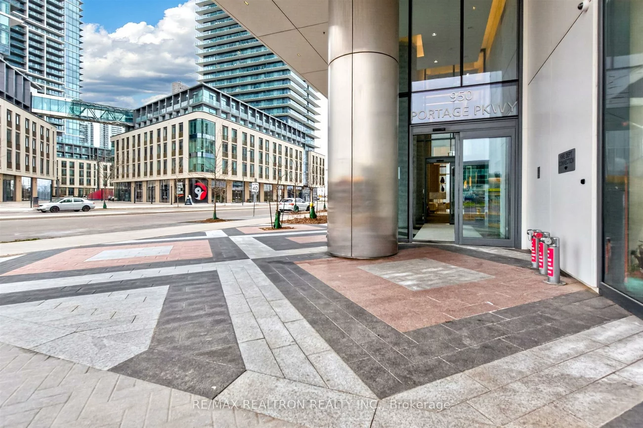950, Portage, Vaughan Corporate Centre, Vaughan