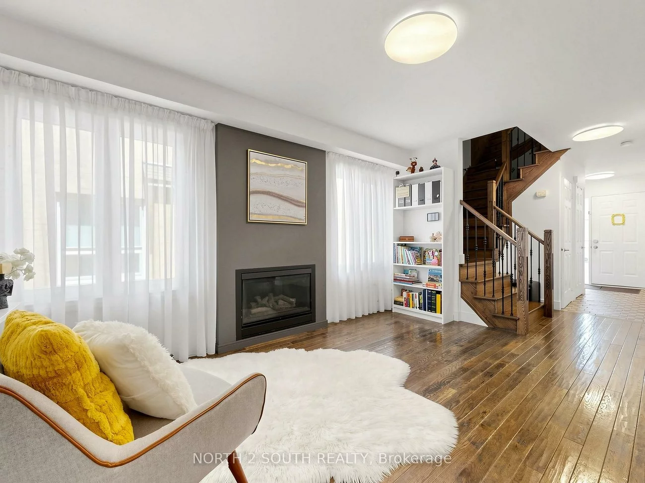109, Pinedale, East Woodbridge, Vaughan