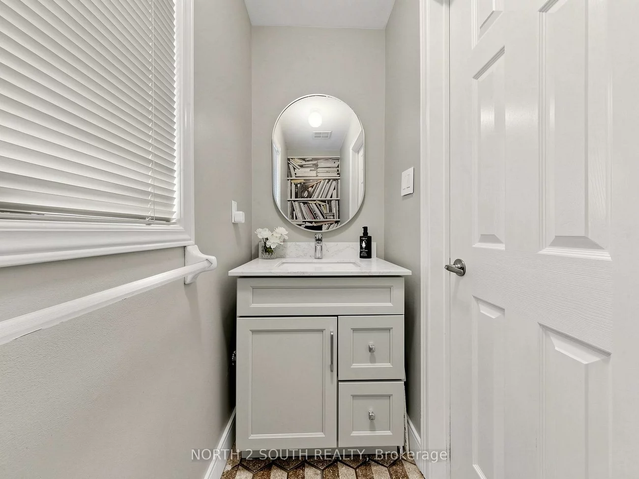 109, Pinedale, East Woodbridge, Vaughan