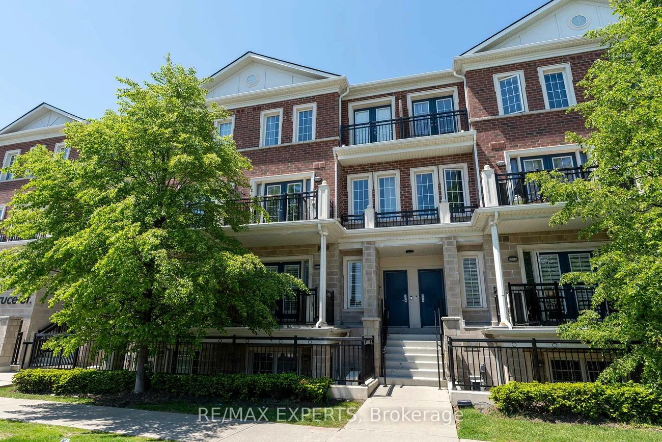 26, Bruce, East Woodbridge, Vaughan