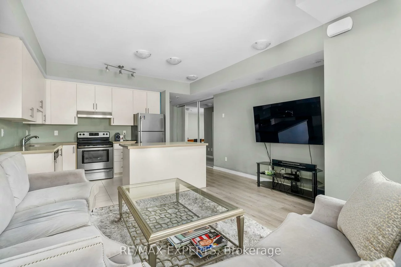 26, Bruce, East Woodbridge, Vaughan