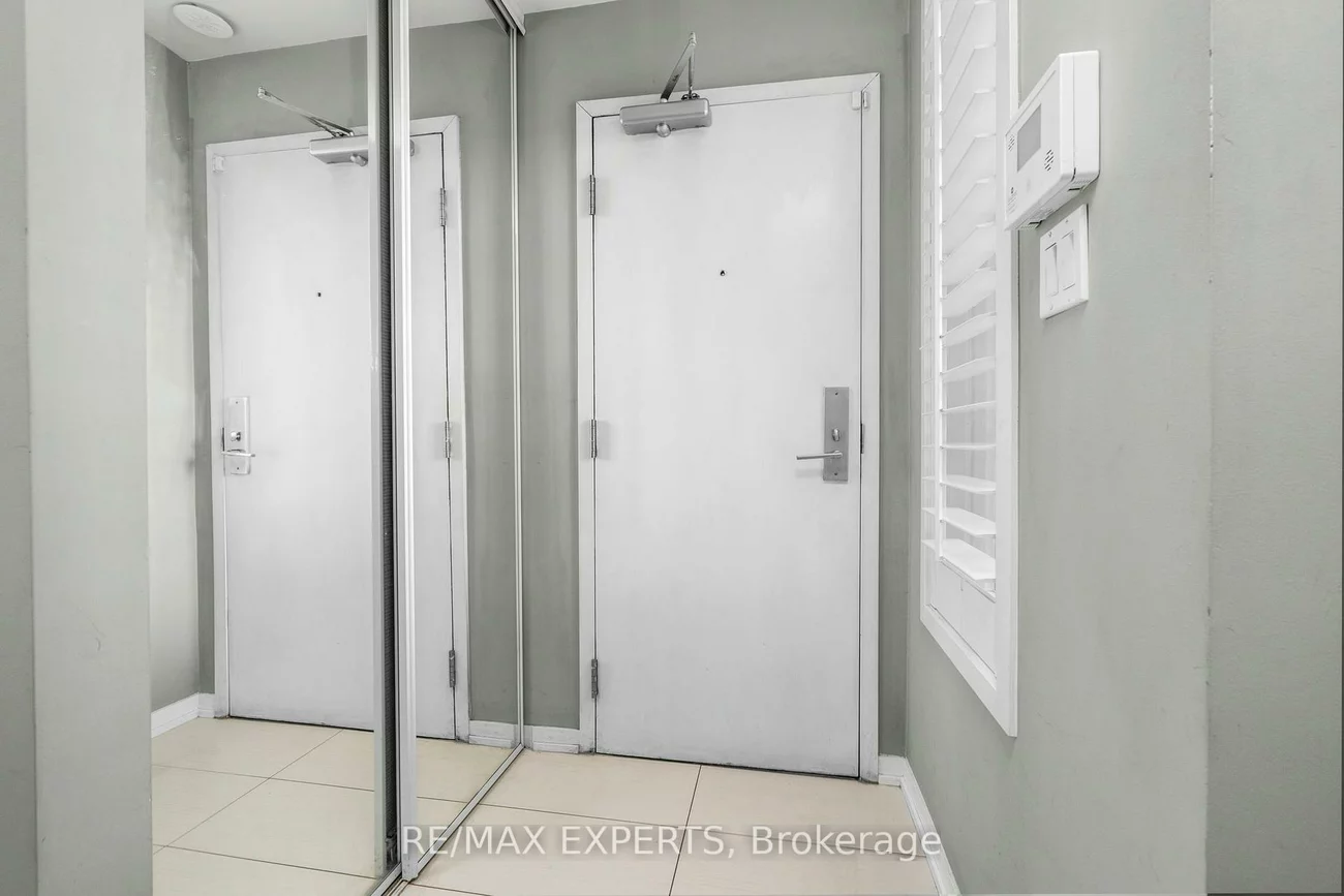26, Bruce, East Woodbridge, Vaughan