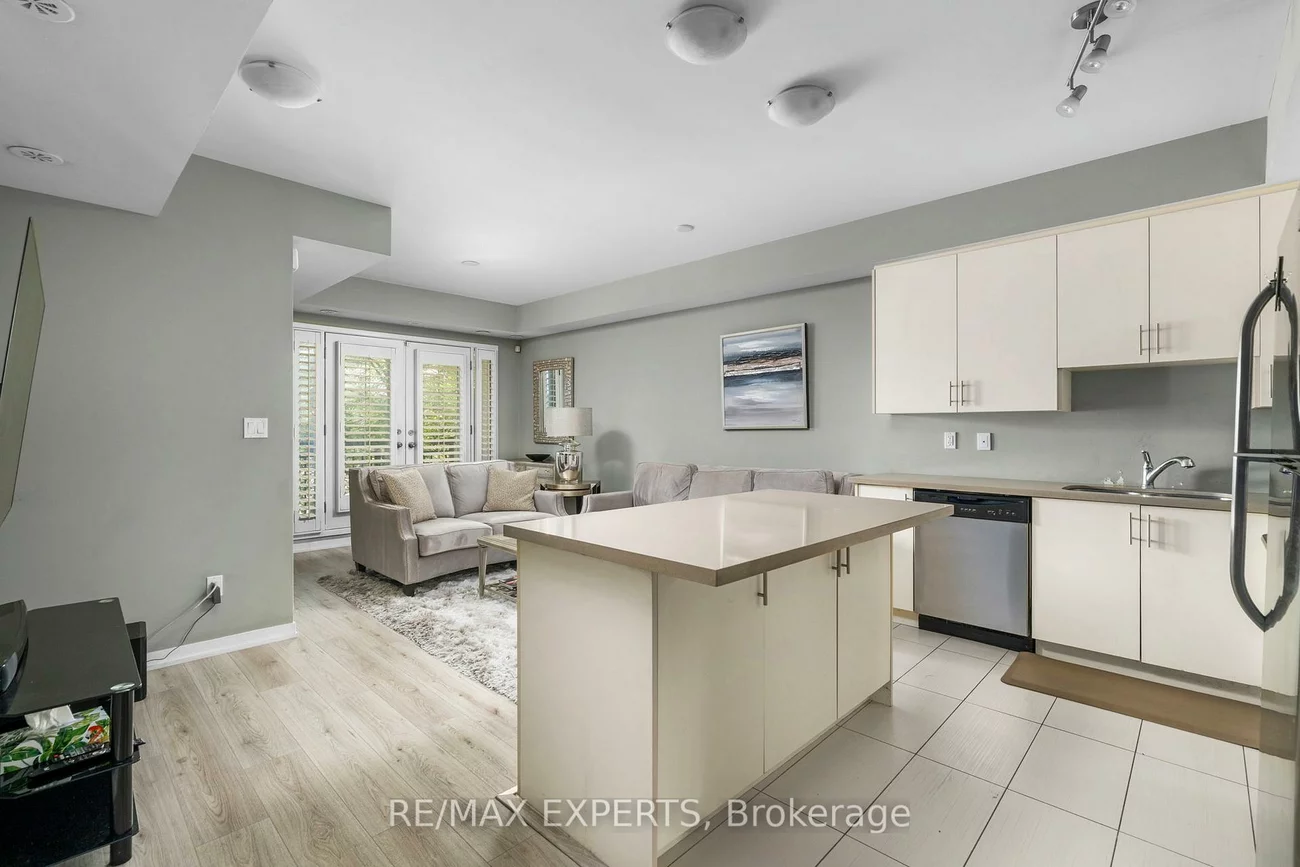26, Bruce, East Woodbridge, Vaughan
