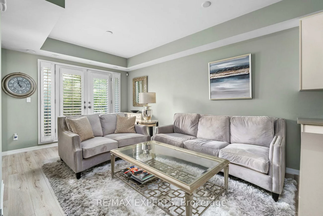 26, Bruce, East Woodbridge, Vaughan