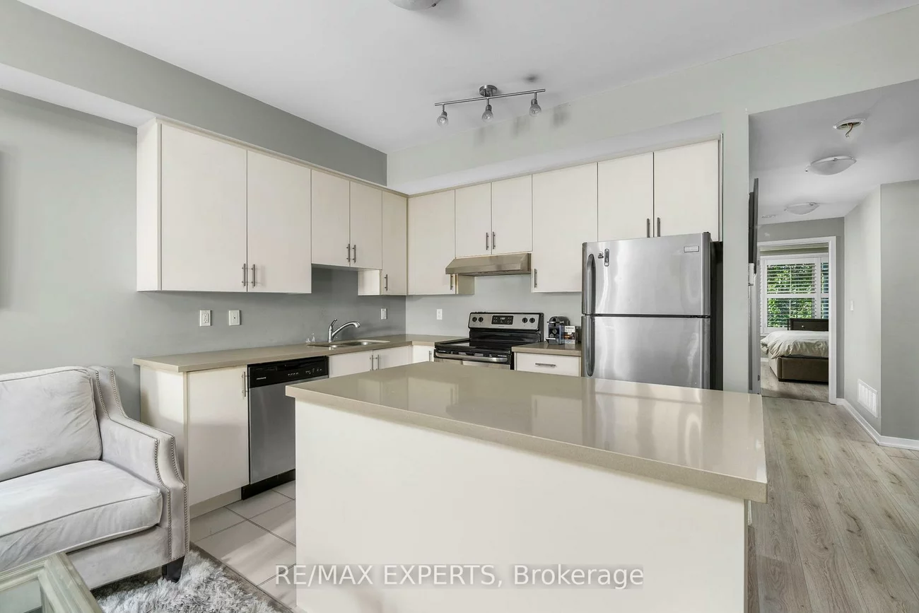 26, Bruce, East Woodbridge, Vaughan