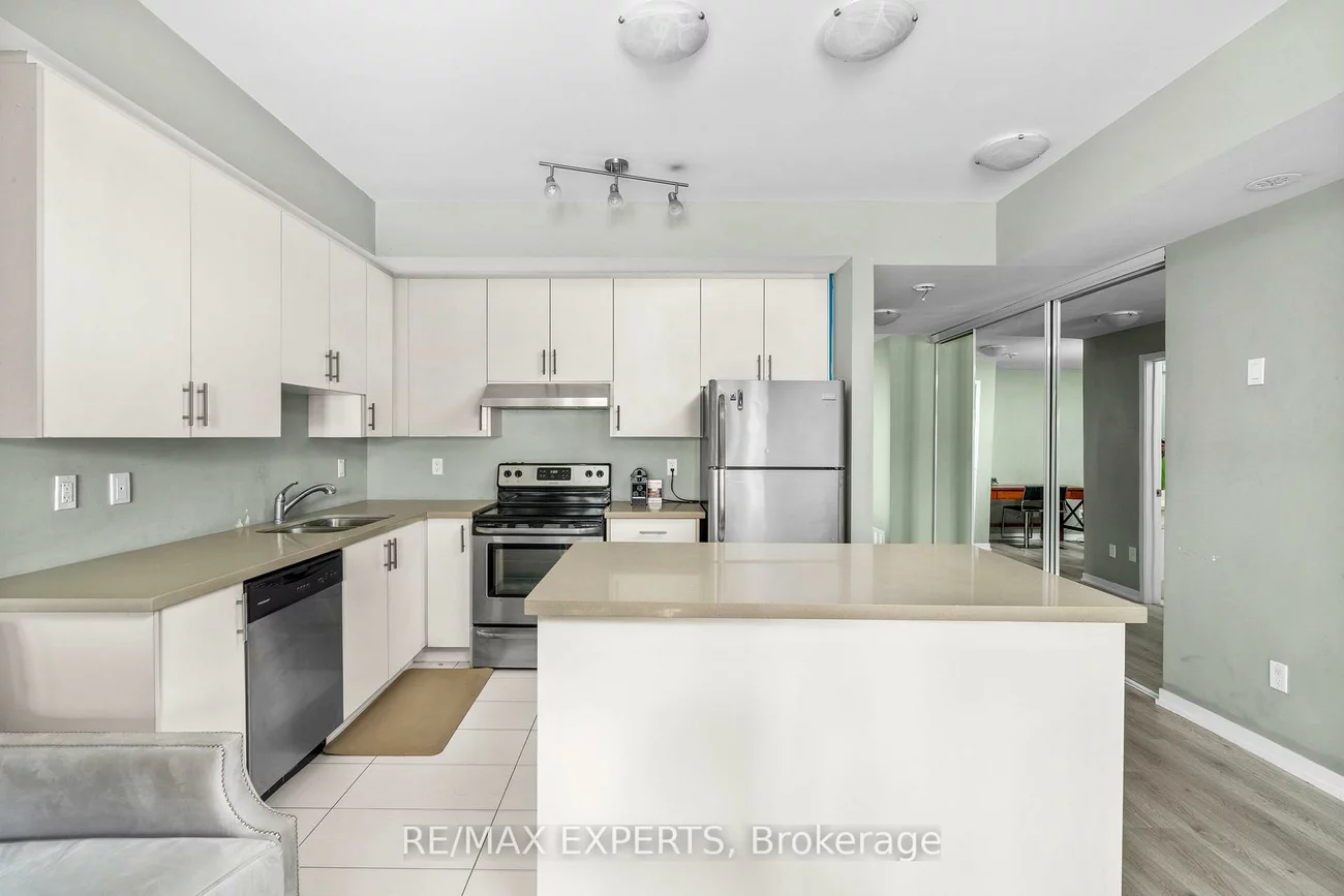 26, Bruce, East Woodbridge, Vaughan