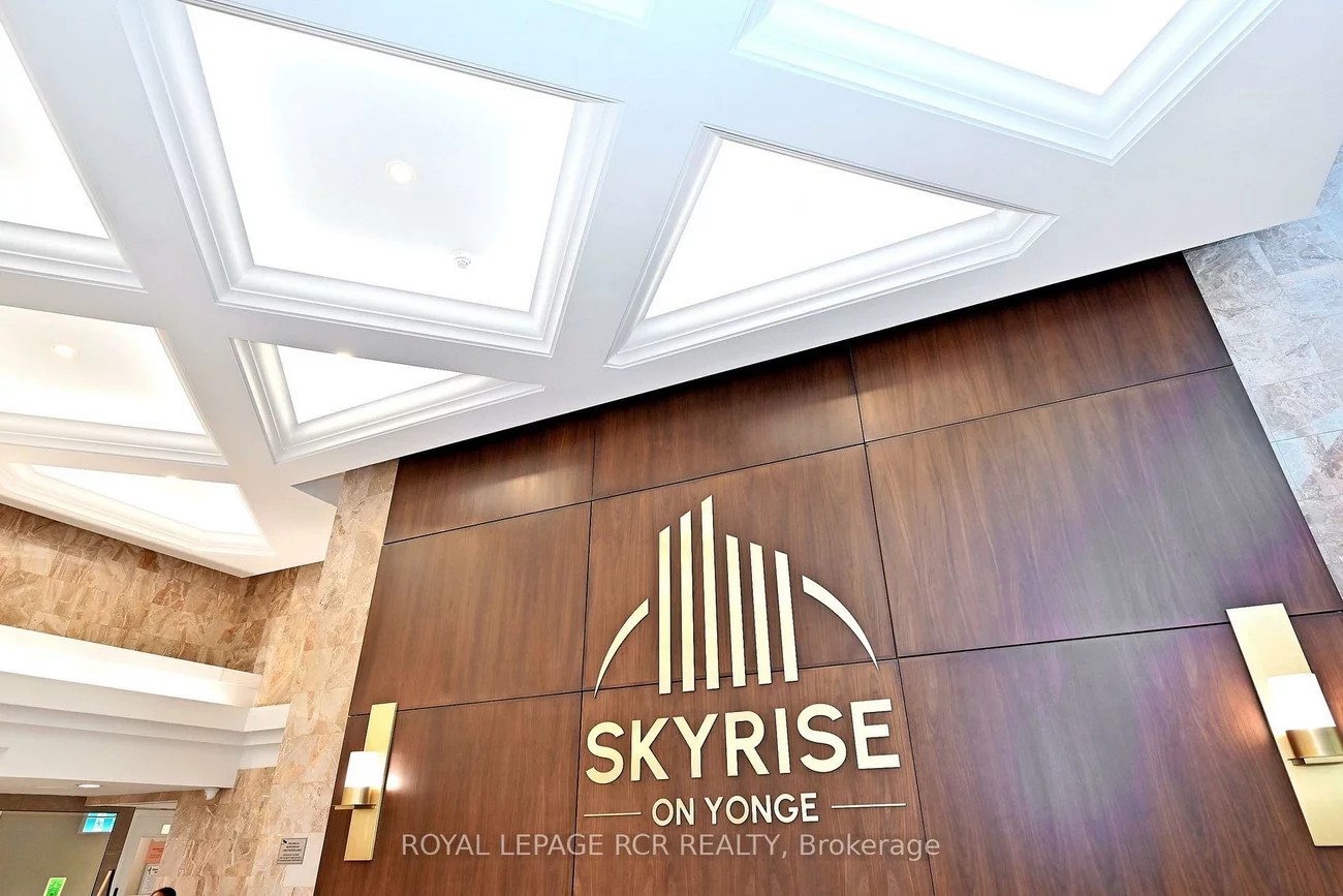 7300, Yonge, Crestwood-Springfarm-Yorkhill, Vaughan